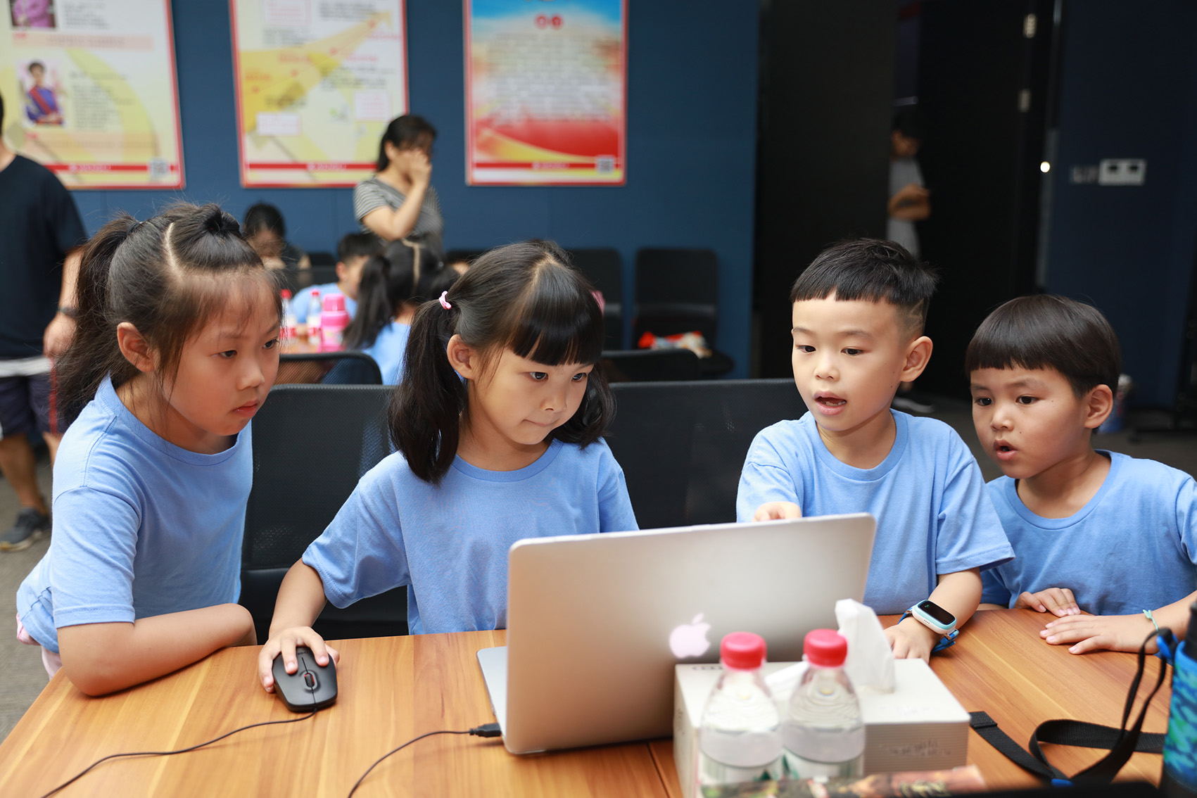 b153c268-803f-43c5-a07c-992e5544a262.jpg